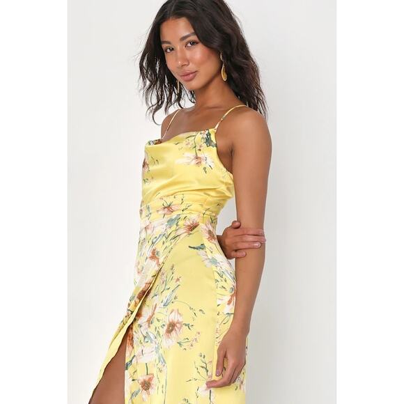 NWT Lulus Sunny Blossom Yellow Floral Print Satin Cowl Neck Midi Dress M - Picture 4 of 4